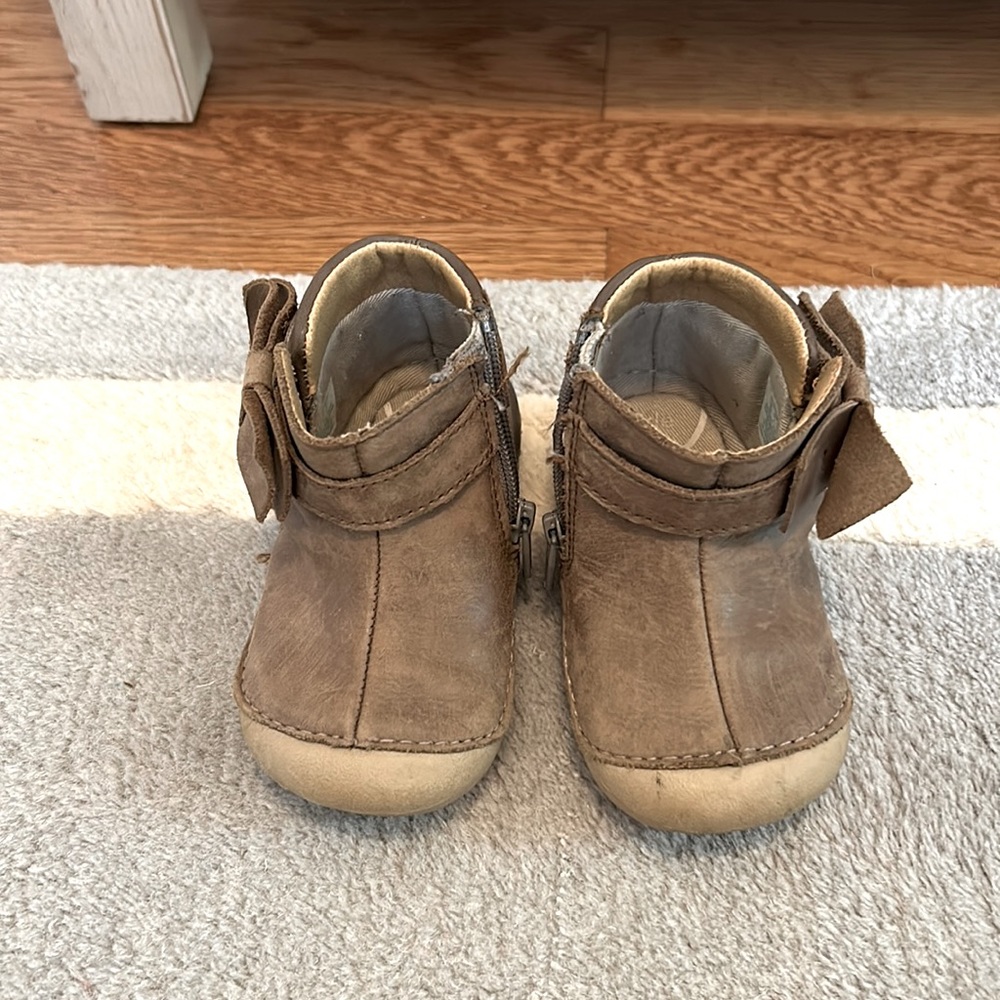Stride rite booties